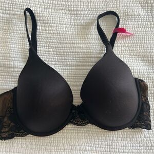 Maidenform Women’s Black Lace Trim Bra Size 36 D